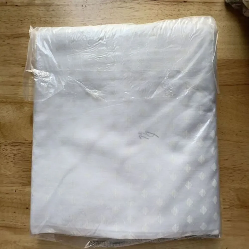 VTG No Iron Percale TWIN White Diamond‎ & Scalloped Trim Flat Sheet Waccamaw